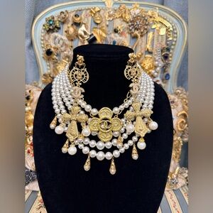 Elegant Gold and Pearl Cross Statement Jewelry Set